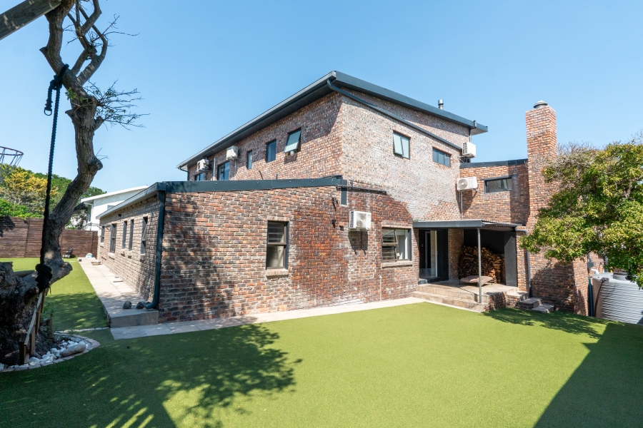 5 Bedroom Property for Sale in Van Riebeeckstrand Western Cape